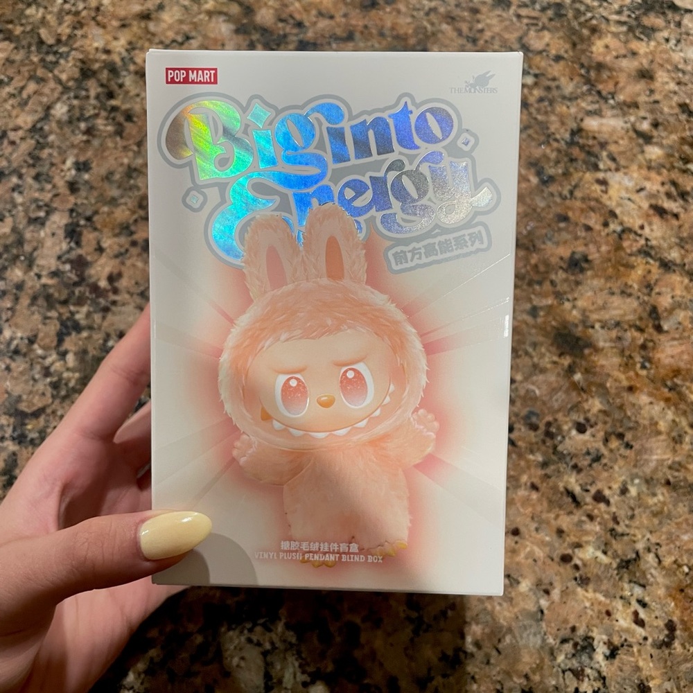 ‼️SOLD‼️(LOVE) Authentic & Unopened THE MONSTERS BIG INTO ENERGY Labubu